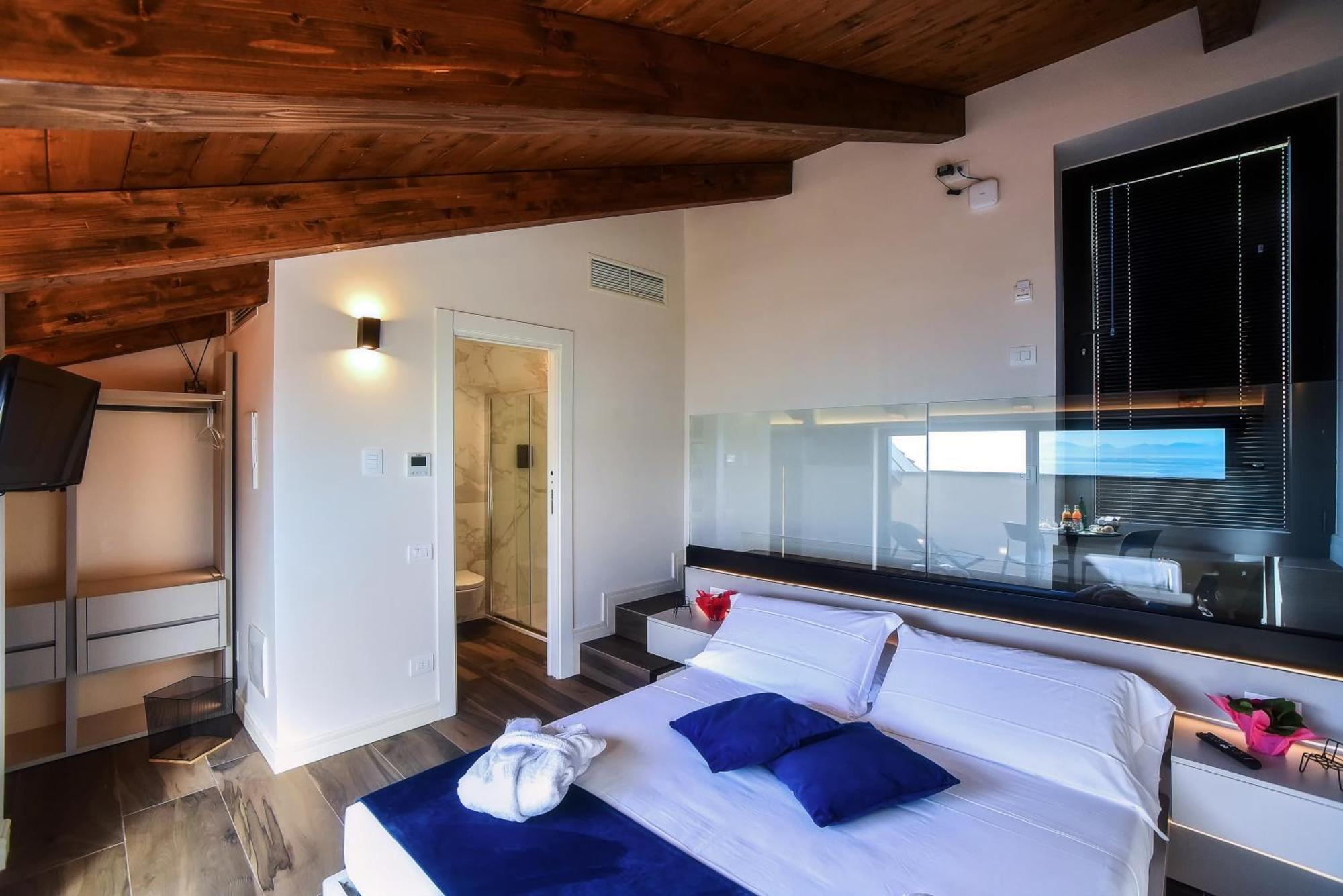 Kemi Luxury Suites Vietri sul Mare Exterior photo